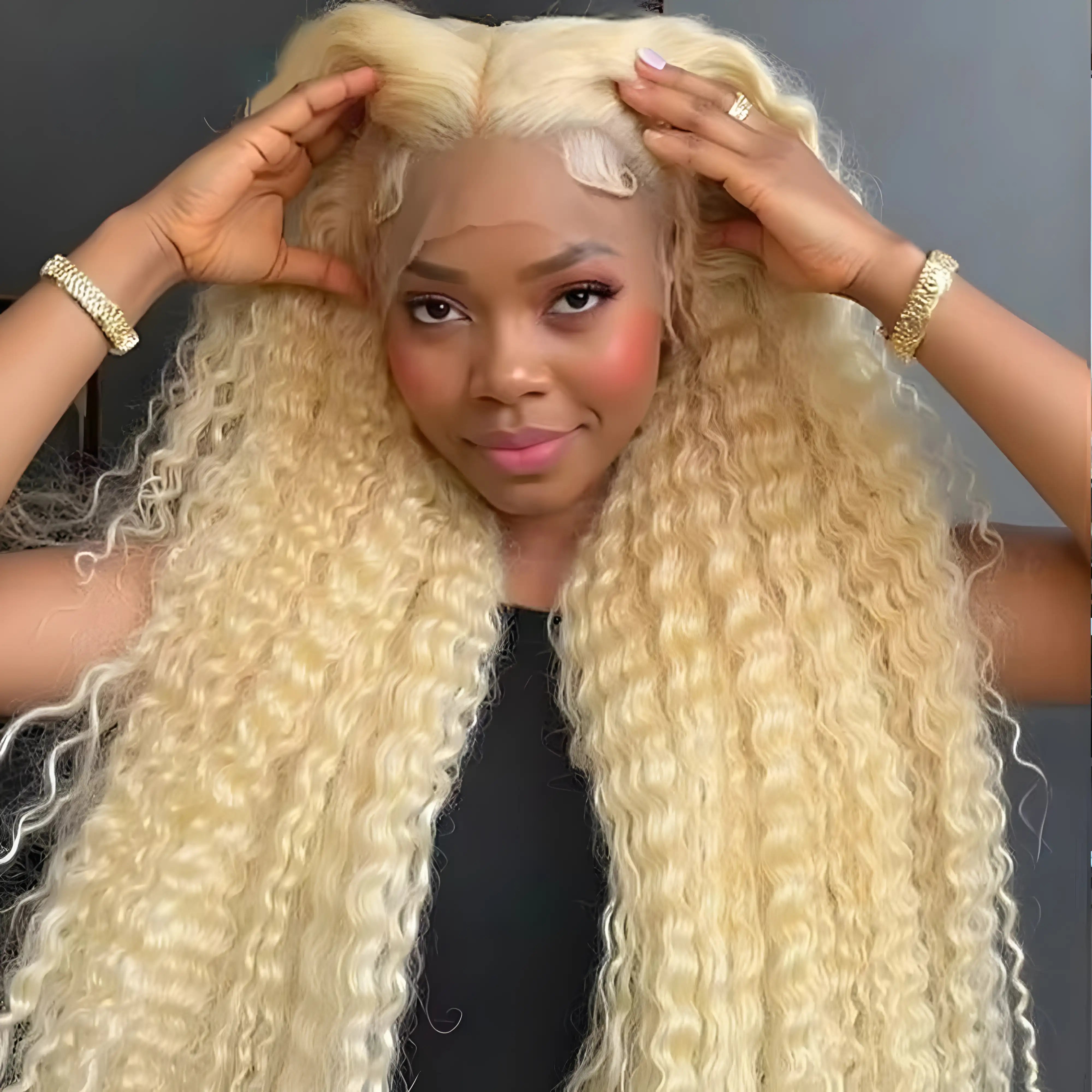 Perruque Lace Front Wig 613 de Rovess, cheveux humains blonds bouclés, ondulés profonds, 33 x 15 cm, cheveux naturels, pré-épilés. 