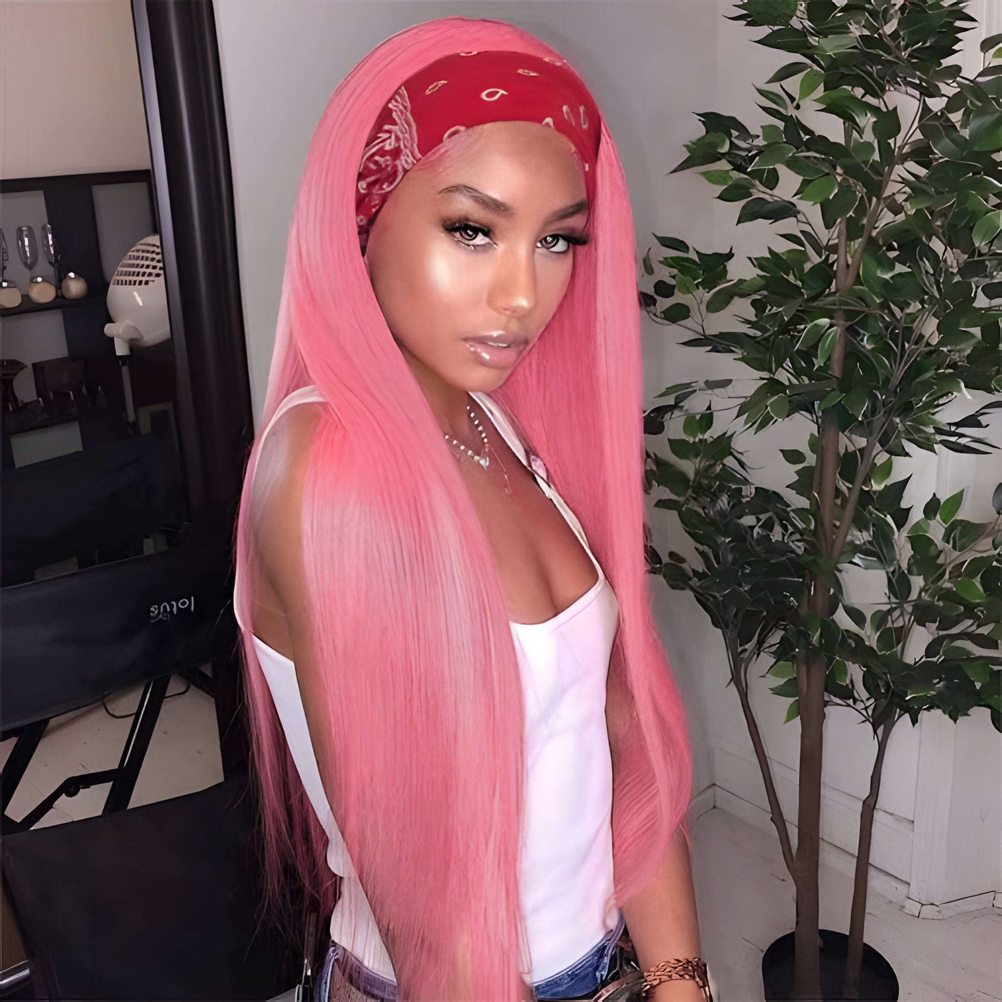 pink straight